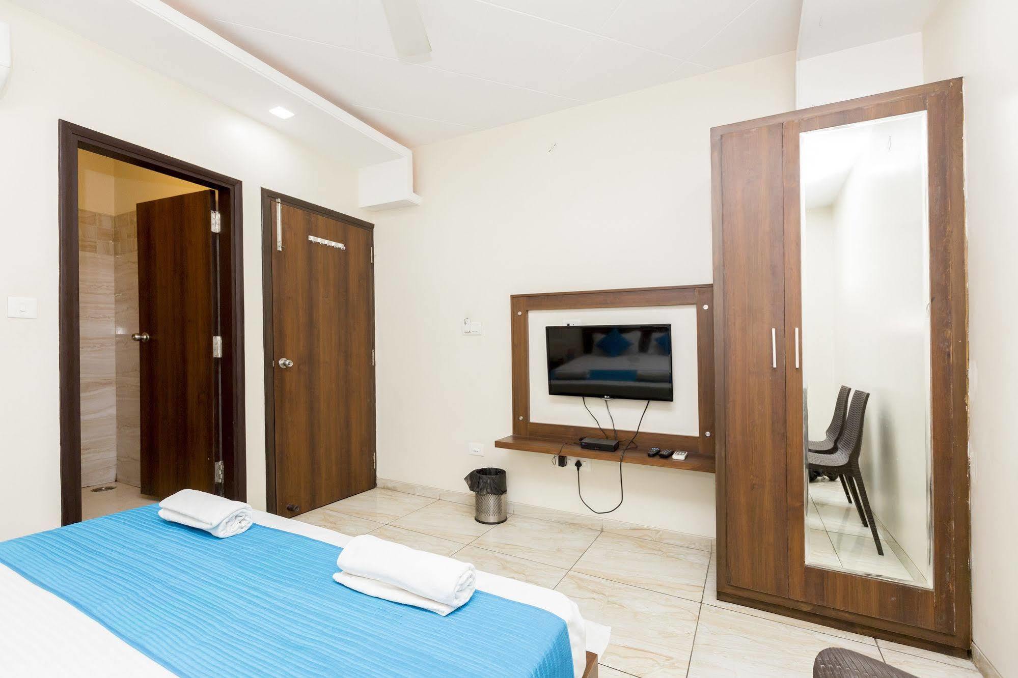 Hotel Sunday Inn Jaipur Ngoại thất bức ảnh