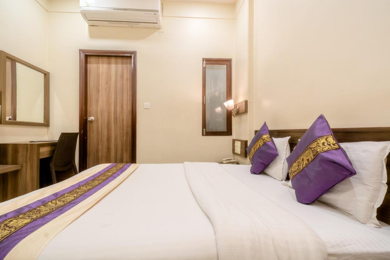 Hotel Sunday Inn Jaipur Ngoại thất bức ảnh