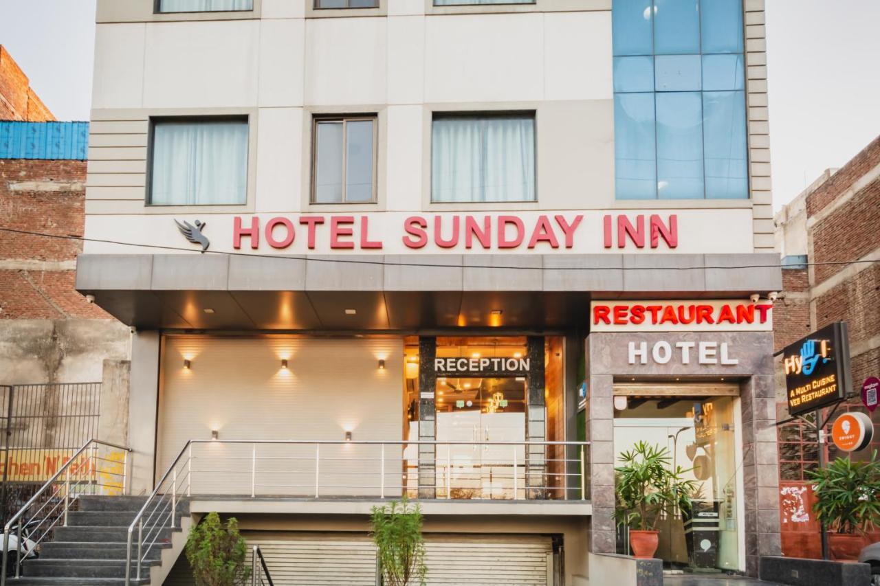 Hotel Sunday Inn Jaipur Ngoại thất bức ảnh