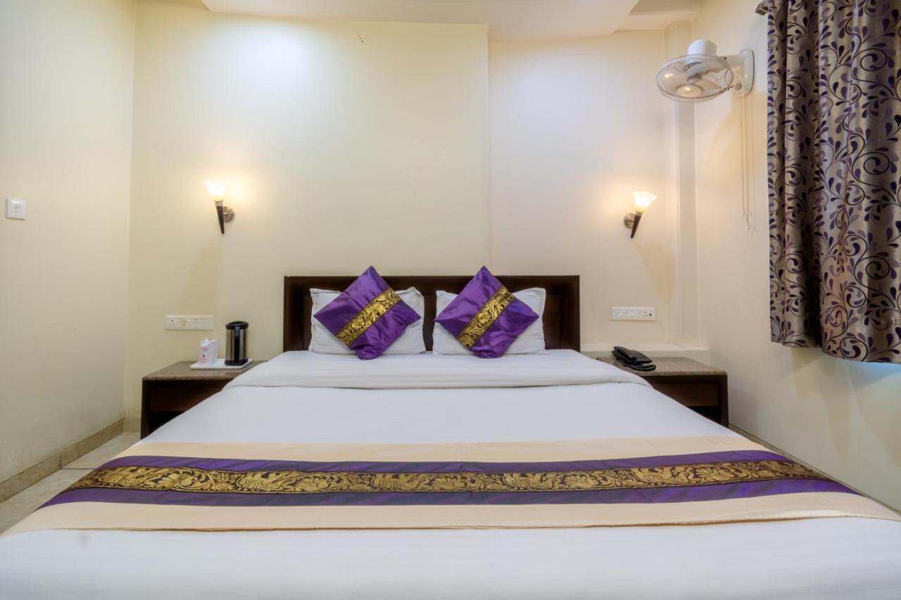 Hotel Sunday Inn Jaipur Ngoại thất bức ảnh