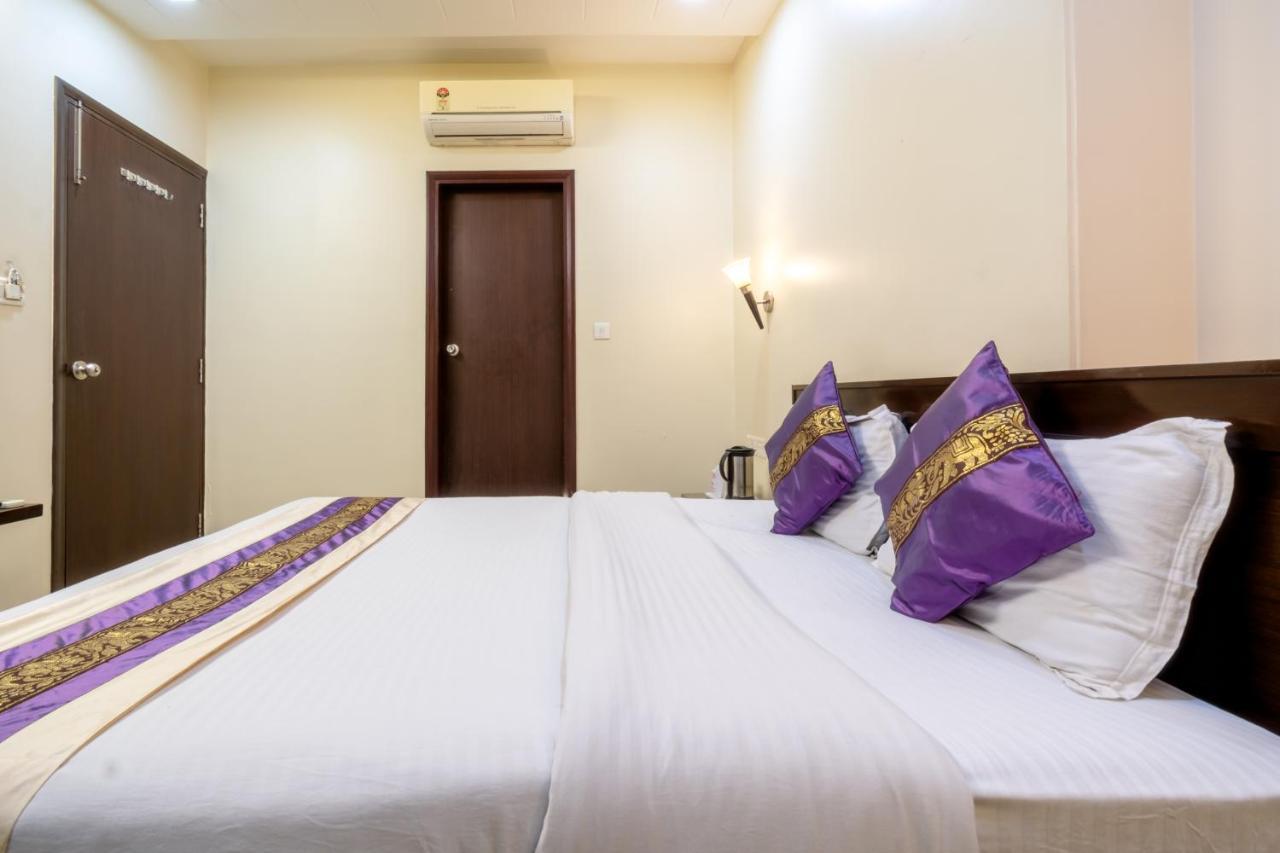 Hotel Sunday Inn Jaipur Ngoại thất bức ảnh